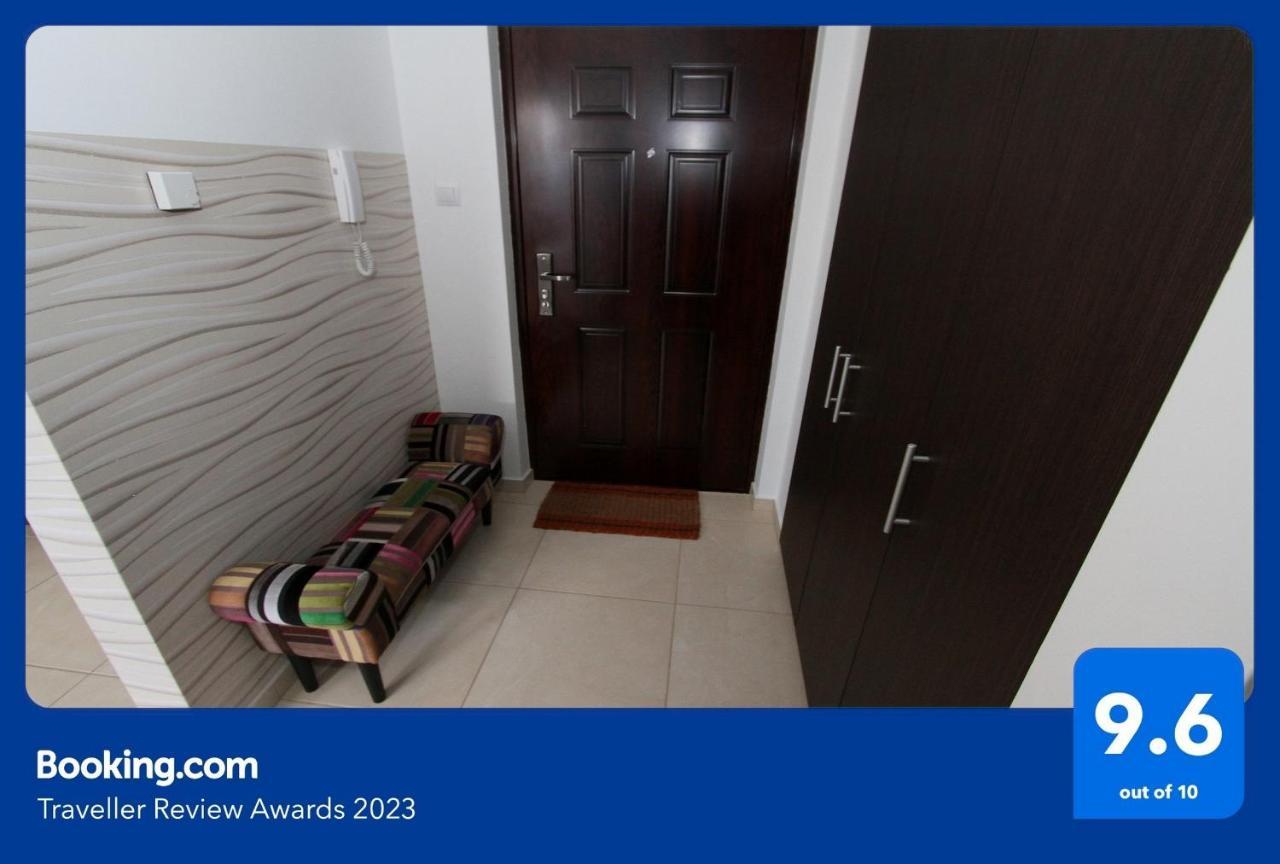 Blonde River Apartman Soter Szeged Eksteriør bilde